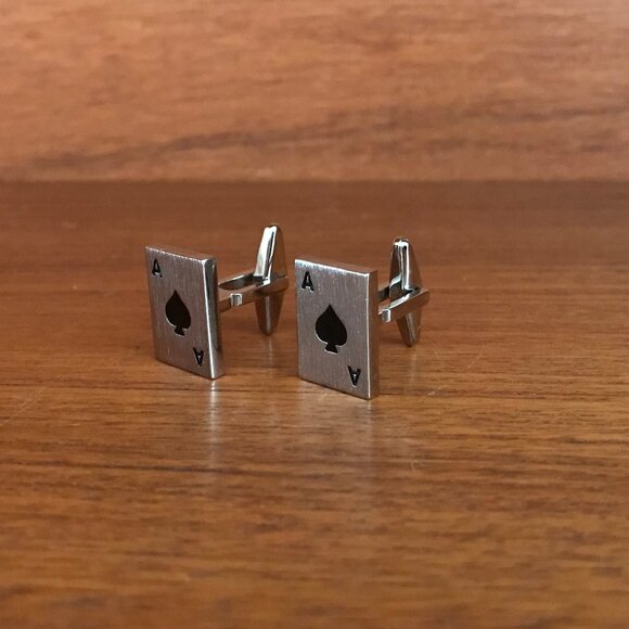 Ace of Spade Cufflinks Vintage Brushed Matt Silver Finish - Picture 2 of 6